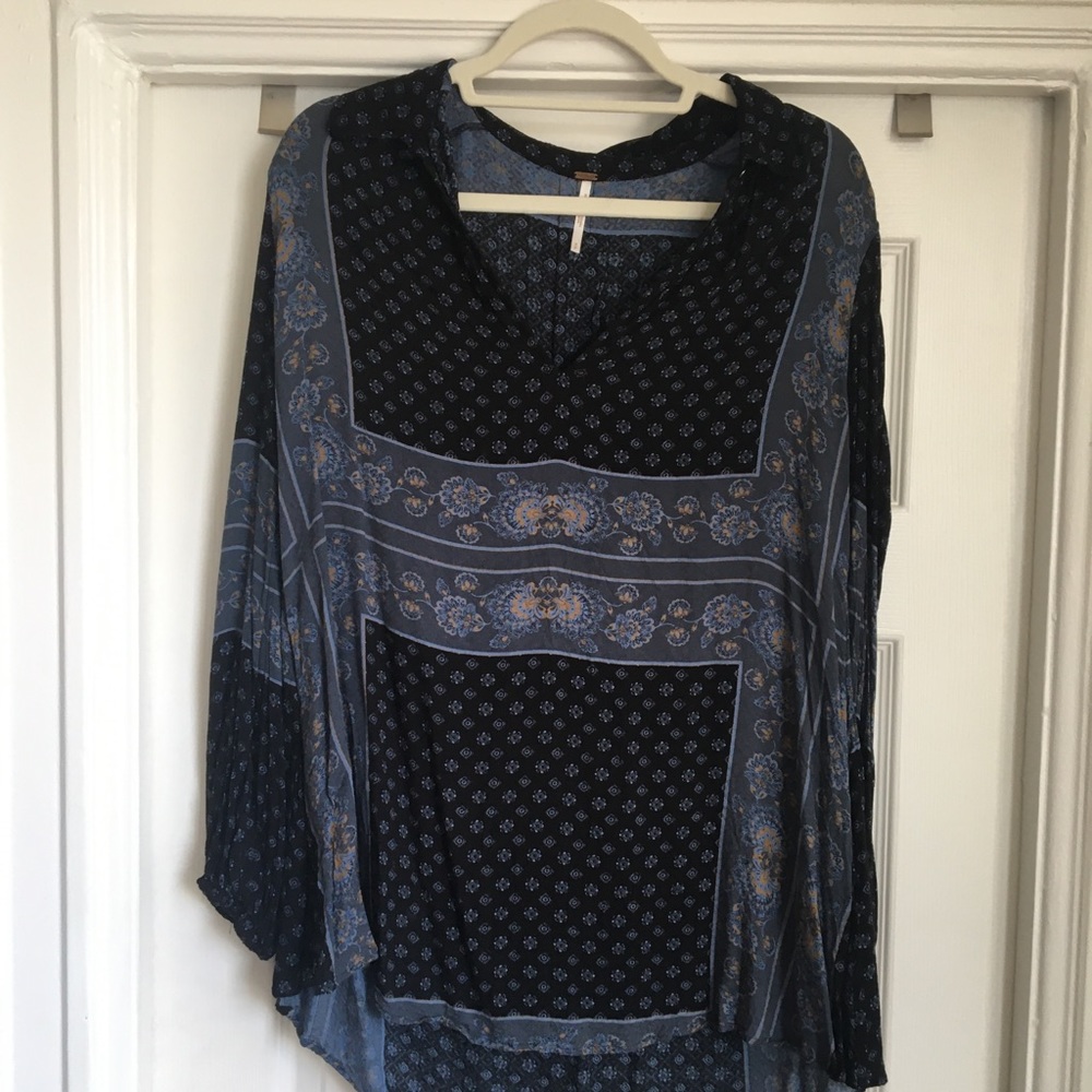 Free People tunic navy